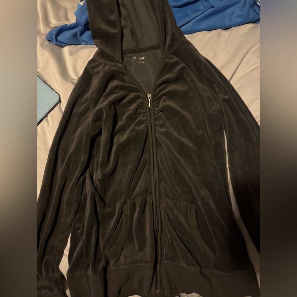 Motherhood Maternity velour outfit